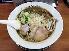 黒トロら〜麺