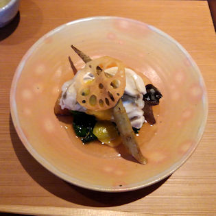 �G�߂̑N�������Ă�