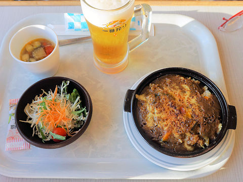 夏野菜焼きカレー＋生ビール